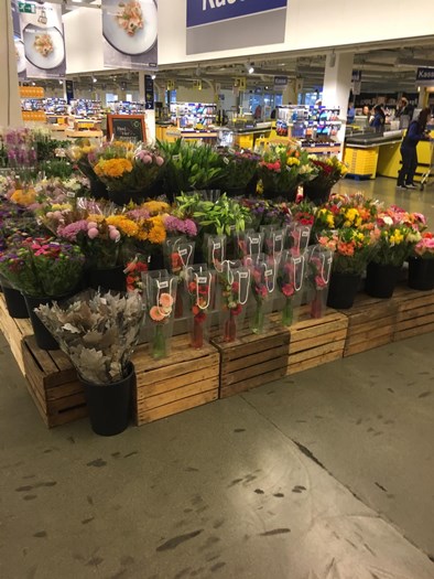 Fruitkisten 30x40x50.
Gebruikt voor het decoreren van bloemen en planten in winkel.